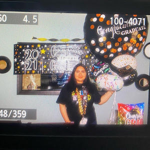 Meet your Posher, Vanessa